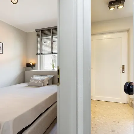 Meisenweg 12 Whg 5 Eg アパート